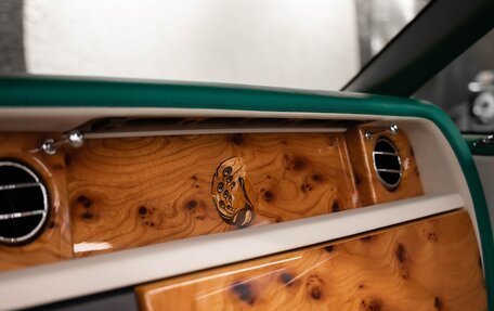 Rolls-Royce Phantom VII рестайлинг, 2016 год, 80 000 000 рублей, 27 фотография