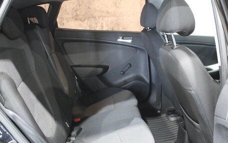 Hyundai Solaris II рестайлинг, 2012 год, 690 000 рублей, 7 фотография