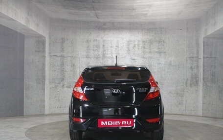 Hyundai Solaris II рестайлинг, 2012 год, 690 000 рублей, 11 фотография