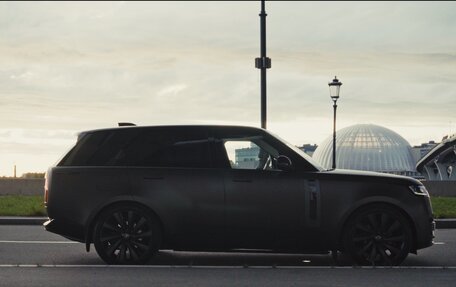 Land Rover Range Rover IV рестайлинг, 2022 год, 24 000 000 рублей, 5 фотография