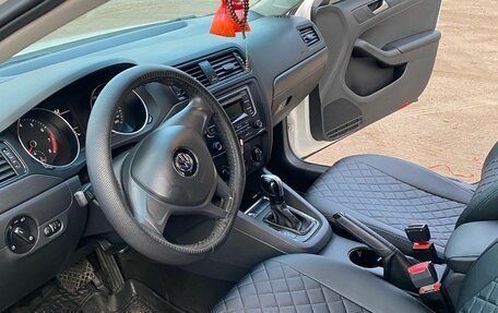 Volkswagen Jetta VI, 2015 год, 1 040 000 рублей, 12 фотография