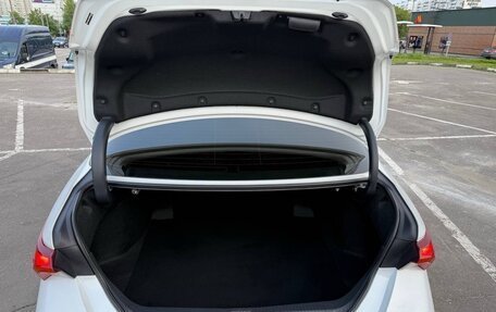 Toyota Avalon, 2022 год, 3 280 000 рублей, 9 фотография