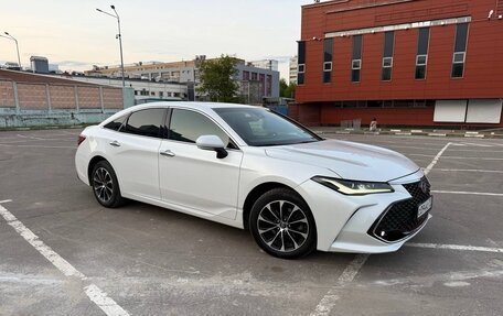 Toyota Avalon, 2022 год, 3 280 000 рублей, 17 фотография