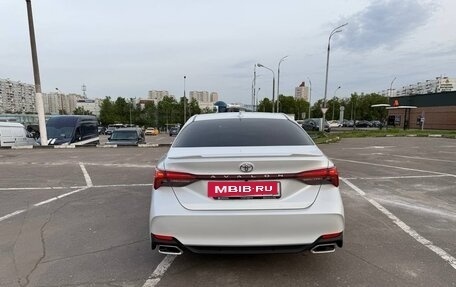 Toyota Avalon, 2022 год, 3 280 000 рублей, 13 фотография