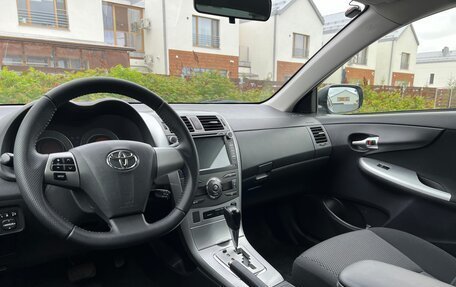 Toyota Corolla, 2012 год, 33 фотография