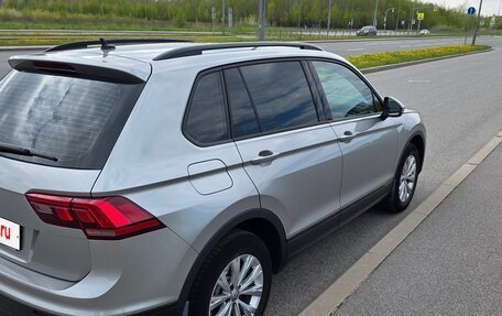 Volkswagen Tiguan II, 2020 год, 2 500 000 рублей, 4 фотография