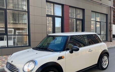 MINI Hatch, 2010 год, 820 000 рублей, 3 фотография