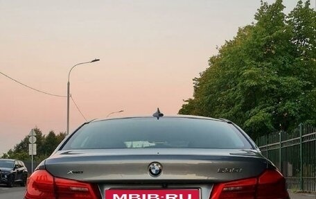 BMW 5 серия, 2019 год, 3 100 000 рублей, 4 фотография