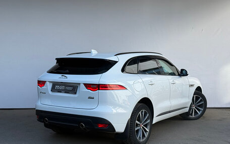 Jaguar F-Pace, 2017 год, 3 290 000 рублей, 21 фотография
