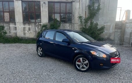 KIA cee'd I рестайлинг, 2008 год, 650 000 рублей, 4 фотография