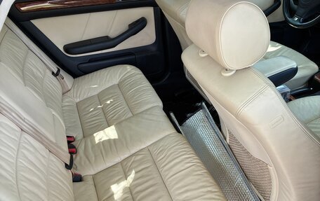 Audi A6, 2000 год, 900 000 рублей, 6 фотография