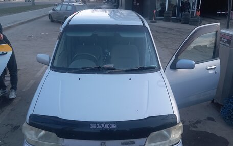 Nissan Cube II, 2002 год, 149 000 рублей, 1 фотография