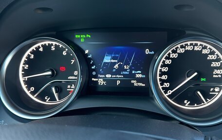 Toyota Camry, 2018 год, 3 050 000 рублей, 11 фотография