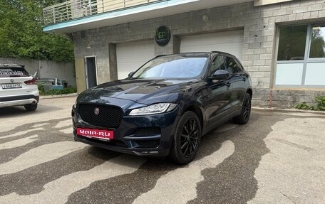 Jaguar F-Pace, 2018 год, 3 290 000 рублей, 2 фотография