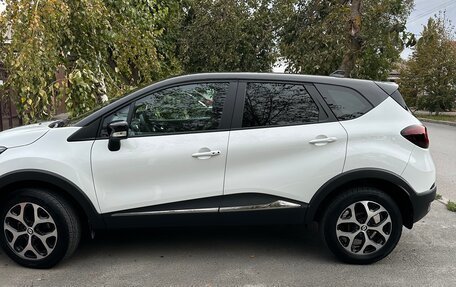 Renault Kaptur I рестайлинг, 2021 год, 2 050 000 рублей, 2 фотография