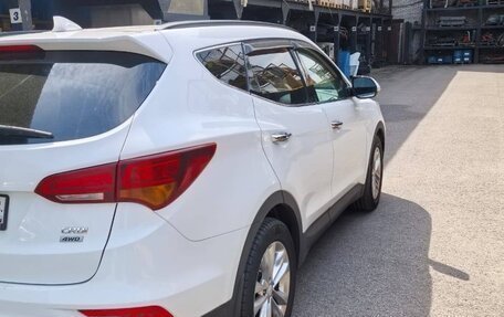 Hyundai Santa Fe III рестайлинг, 2017 год, 2 300 000 рублей, 10 фотография