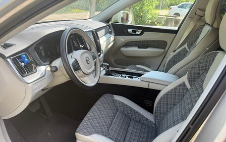 Volvo XC60 II, 2020 год, 4 500 000 рублей, 17 фотография