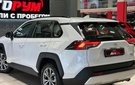 Toyota RAV4, 2024 год, 3 867 000 рублей, 7 фотография