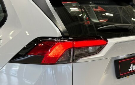 Toyota RAV4, 2024 год, 3 867 000 рублей, 9 фотография