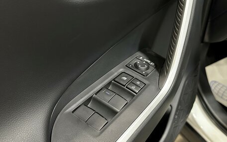 Toyota RAV4, 2024 год, 3 867 000 рублей, 19 фотография