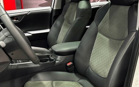 Toyota RAV4, 2024 год, 3 867 000 рублей, 13 фотография