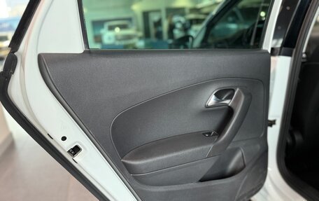 Volkswagen Polo VI (EU Market), 2018 год, 1 120 000 рублей, 17 фотография