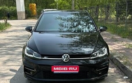 Volkswagen Golf VII, 2020 год, 1 593 442 рублей, 6 фотография