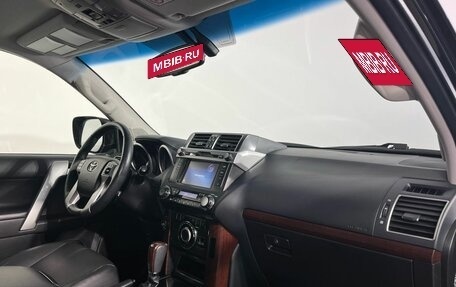 Toyota Land Cruiser Prado 150 рестайлинг 2, 2017 год, 4 680 000 рублей, 9 фотография