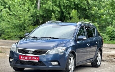 KIA cee'd I рестайлинг, 2010 год, 825 000 рублей, 4 фотография