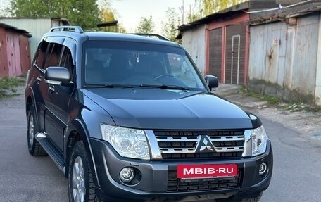 Mitsubishi Pajero IV, 2011 год, 2 100 000 рублей, 9 фотография