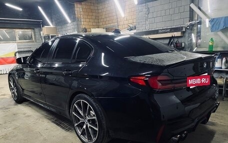 BMW 5 серия, 2021 год, 4 500 000 рублей, 2 фотография