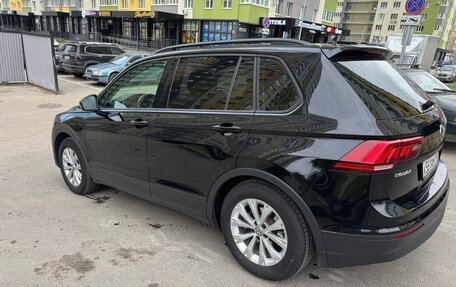 Volkswagen Tiguan II, 2020 год, 2 700 000 рублей, 8 фотография