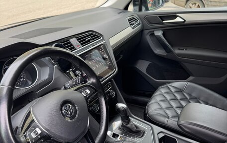 Volkswagen Tiguan II, 2020 год, 2 700 000 рублей, 10 фотография