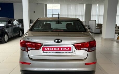 KIA Rio III рестайлинг, 2015 год, 890 000 рублей, 5 фотография