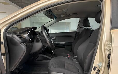 KIA Rio III рестайлинг, 2015 год, 890 000 рублей, 12 фотография