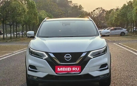 Nissan Qashqai, 2022 год, 1 840 000 рублей, 2 фотография