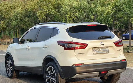 Nissan Qashqai, 2022 год, 1 840 000 рублей, 6 фотография