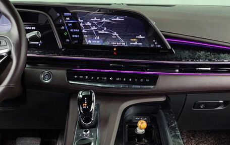 Cadillac Escalade V, 2022 год, 13 850 000 рублей, 14 фотография