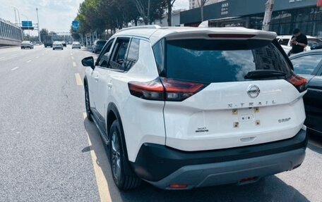 Nissan X-Trail, 2021 год, 1 950 000 рублей, 2 фотография