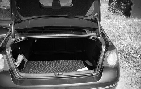 Volkswagen Passat B6, 2007 год, 750 000 рублей, 16 фотография