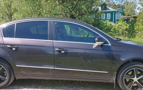Volkswagen Passat B6, 2007 год, 750 000 рублей, 15 фотография