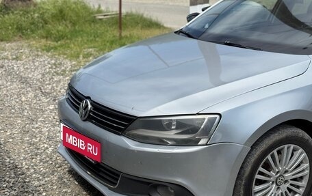Volkswagen Jetta VI, 2012 год, 980 000 рублей, 5 фотография