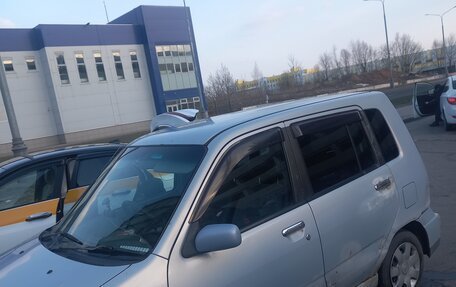 Nissan Cube II, 2002 год, 149 000 рублей, 3 фотография