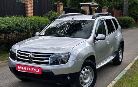 Renault Duster I рестайлинг, 2012 год, 850 000 рублей, 3 фотография
