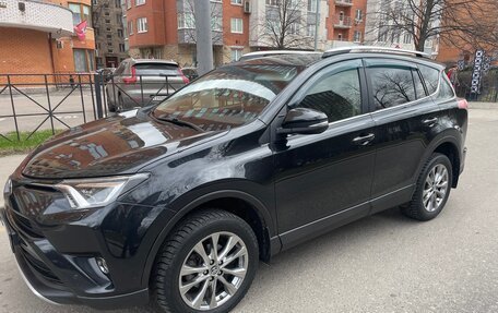 Toyota RAV4, 2016 год, 2 200 000 рублей, 3 фотография