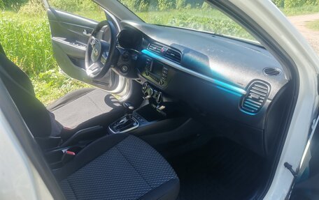 KIA Rio IV, 2019 год, 1 100 000 рублей, 11 фотография