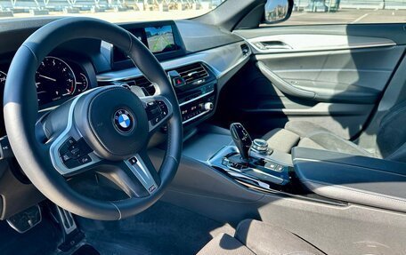BMW 5 серия, 2018 год, 3 199 999 рублей, 7 фотография