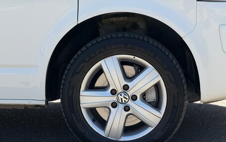 Volkswagen Multivan T5, 2014 год, 2 500 000 рублей, 10 фотография