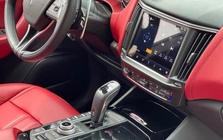 Maserati Levante I, 2022 год, 7 035 000 рублей, 16 фотография