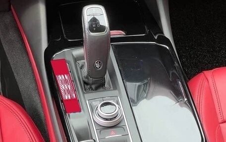 Maserati Levante I, 2022 год, 7 035 000 рублей, 15 фотография